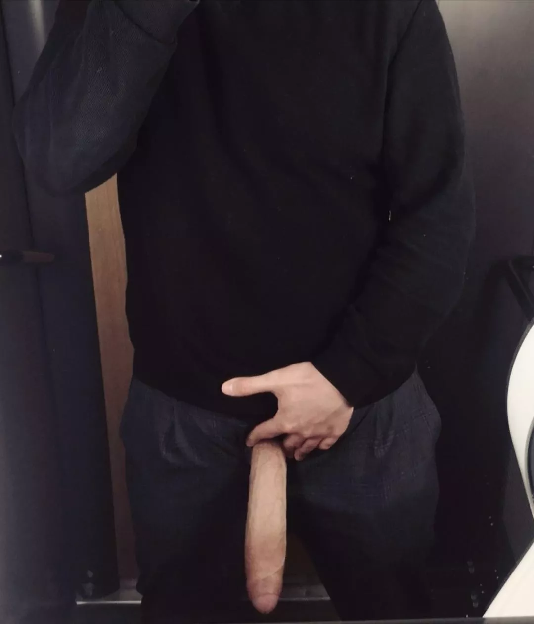 She said it was abnormally huge. What do you think? pm welcome