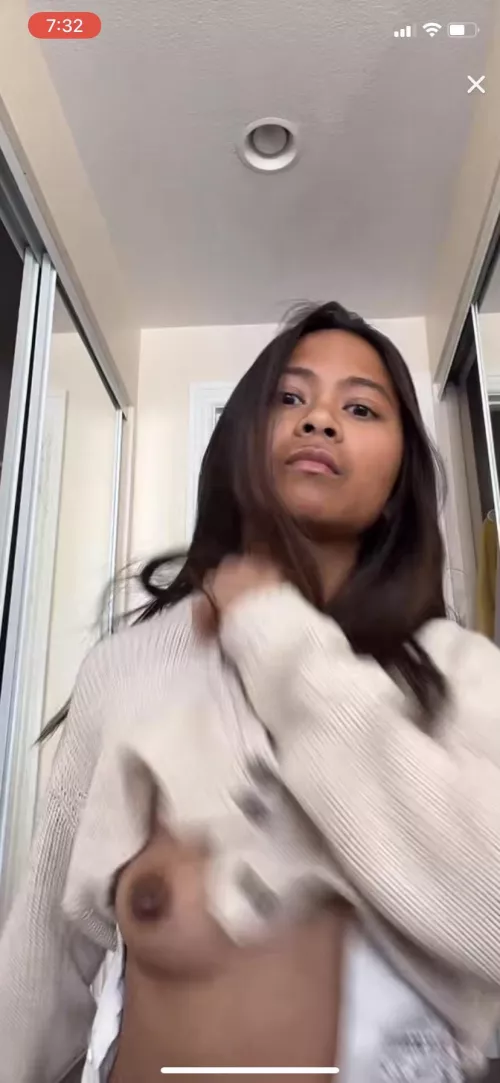 She’s live right now (link in the comments)