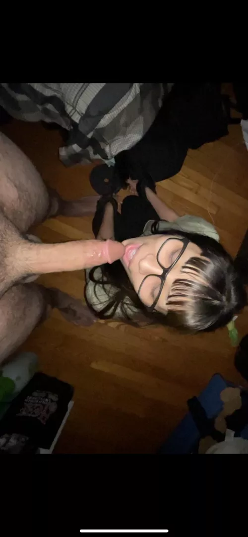 Should I post a video of me sucking the life out of my bf? 😩🙃