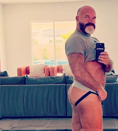 showing off the buns