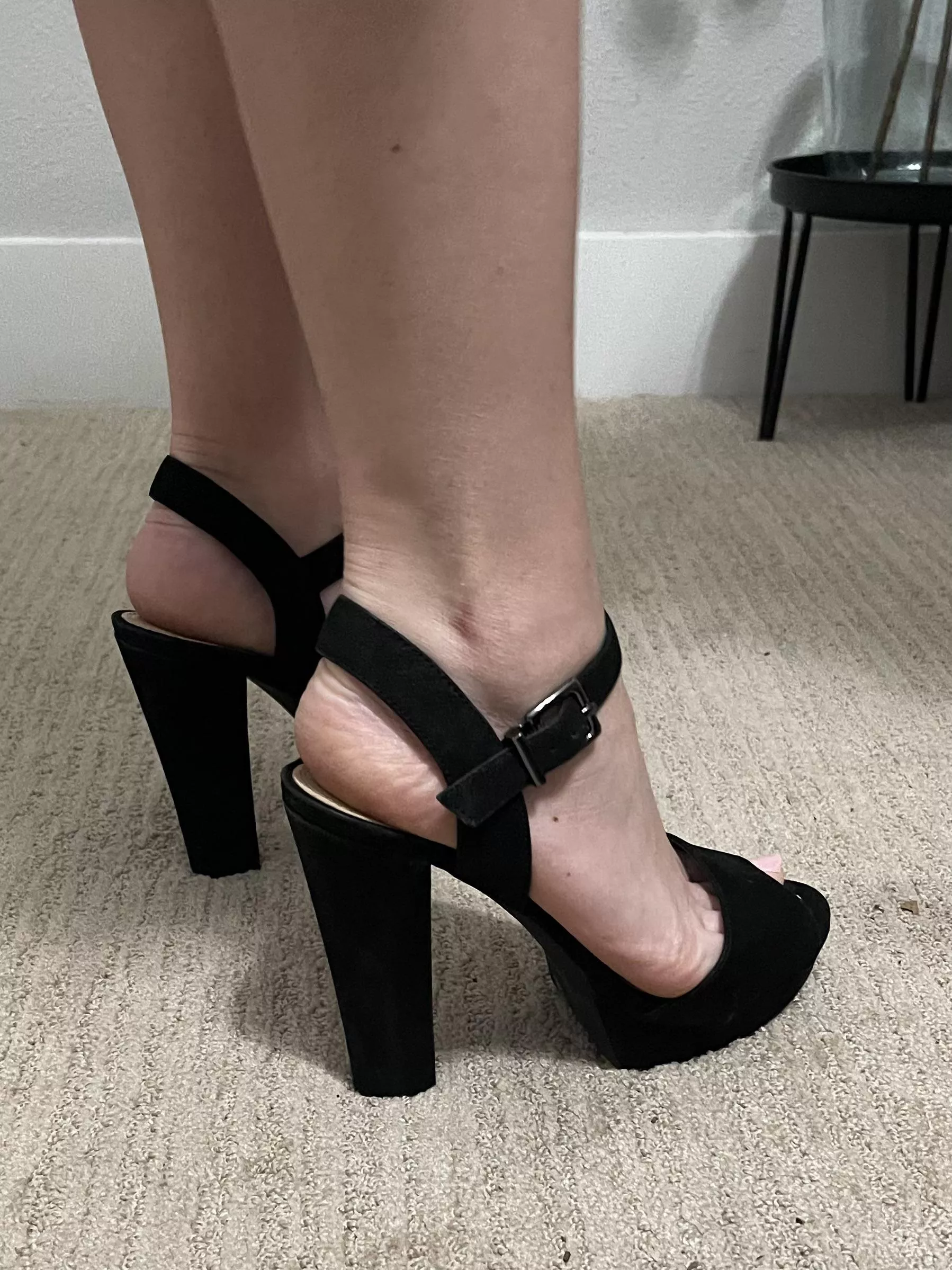 Simple and black 💕