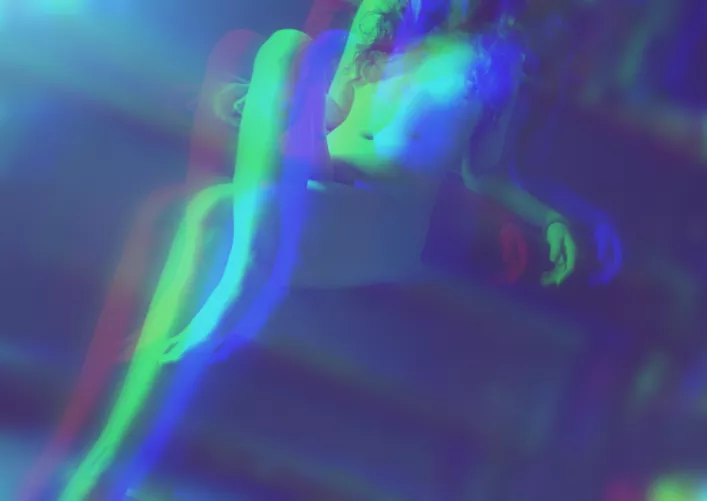 Simultaneously Sitting and Floating