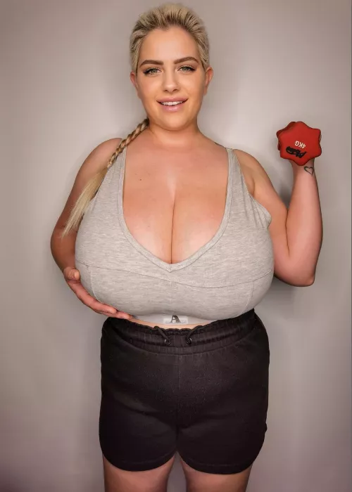 Since my enormous tits weigh more than 4kg each, I love to practice weightlifting with them. And many other naughty things. 😈