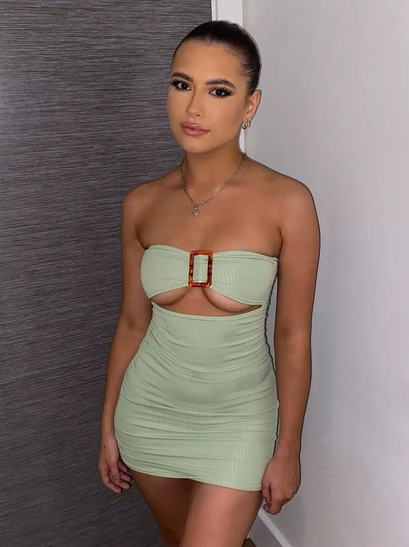 Sitting so tight 🥺