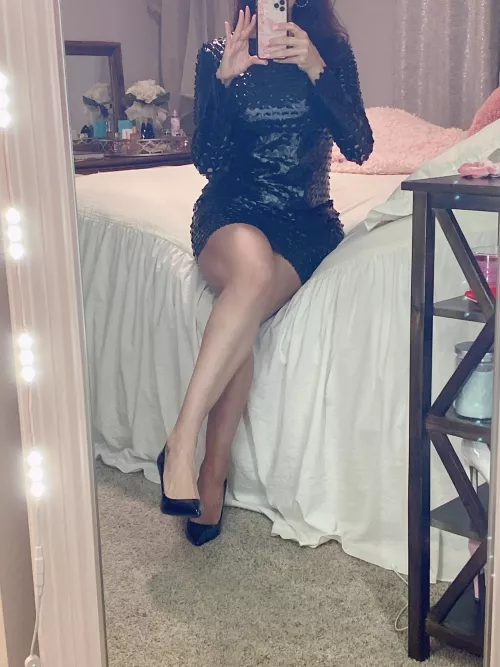 Slick black 😍 41/f