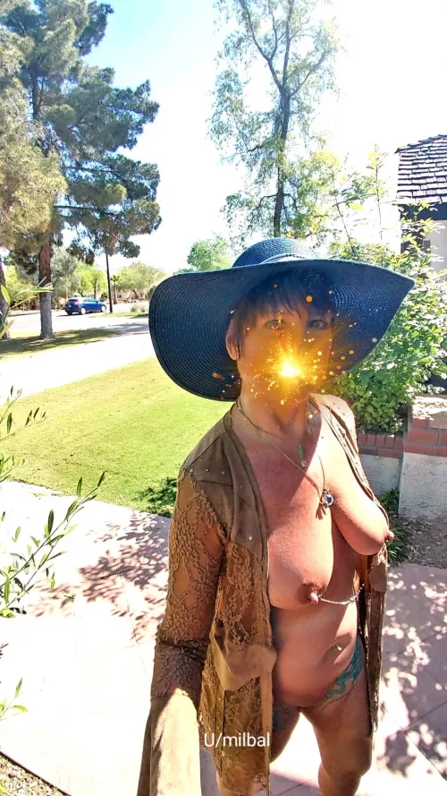 Slowly working up the nerve to be more and more daring for my neighbor... Practicing on my front walkway today... Did I mention he was cutting his lawn directly across the street? And that this cover is completely see-thru? 😊F(59)