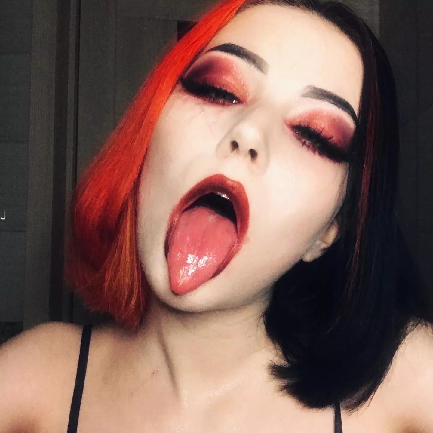 Slutty goth ahegao ❤️🖤
