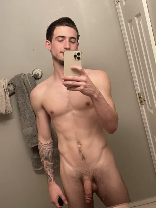 Smoke n fuck?😮‍💨