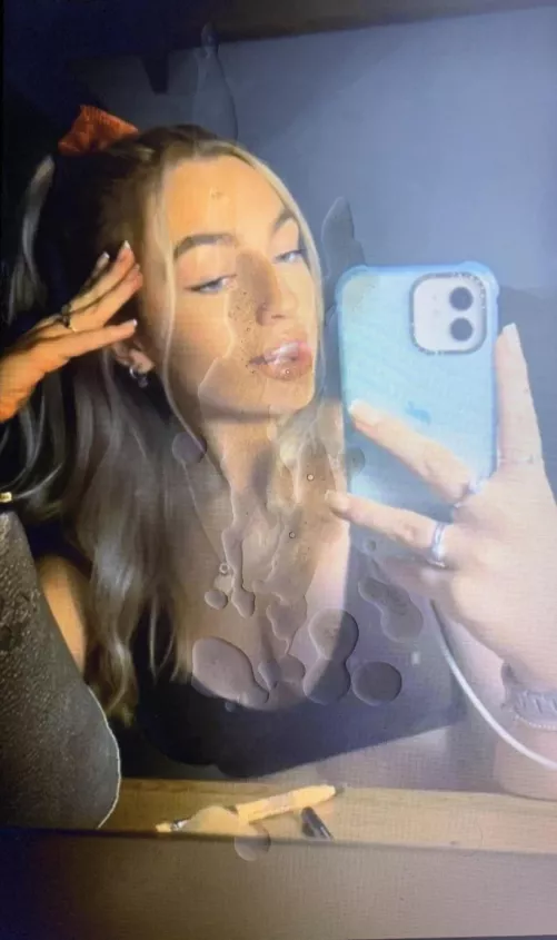 So close to cumming, whoever gf makes me cum gets a huge trib.