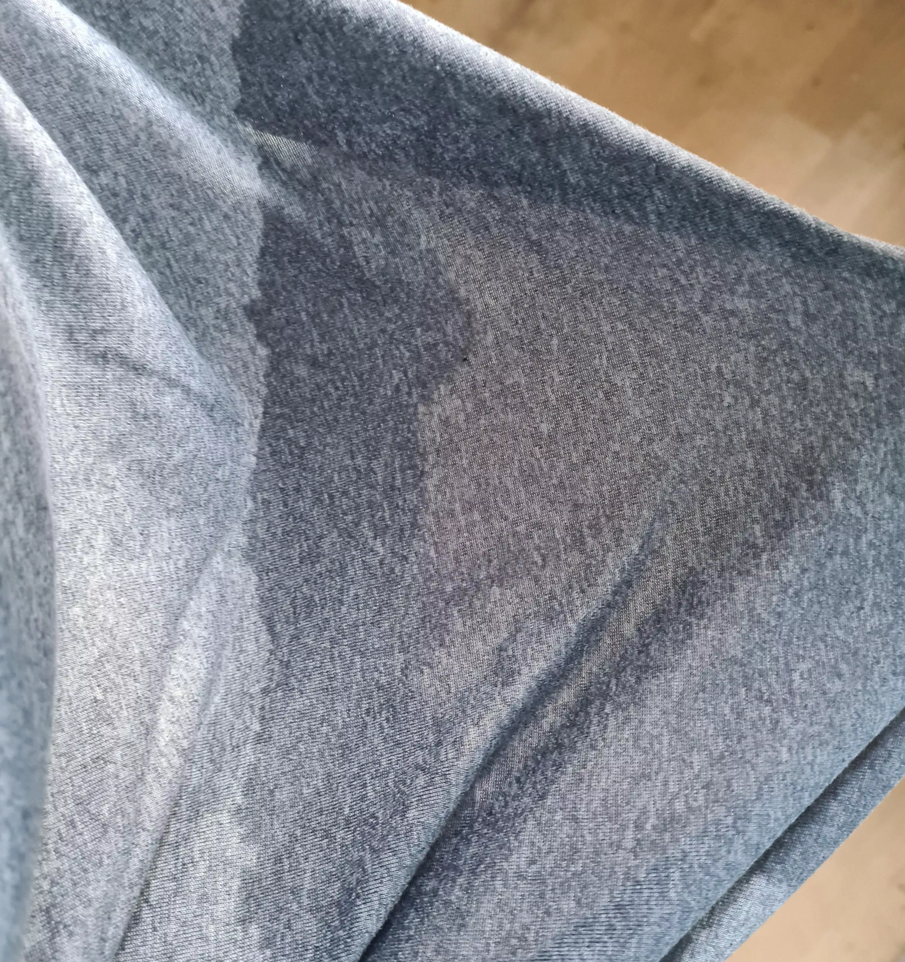 So I just realised I spent the last hour with my shirt tucked into my diaper 😳😳🤦‍♂️🤦‍♂️🤦‍♂️ #babyproblems