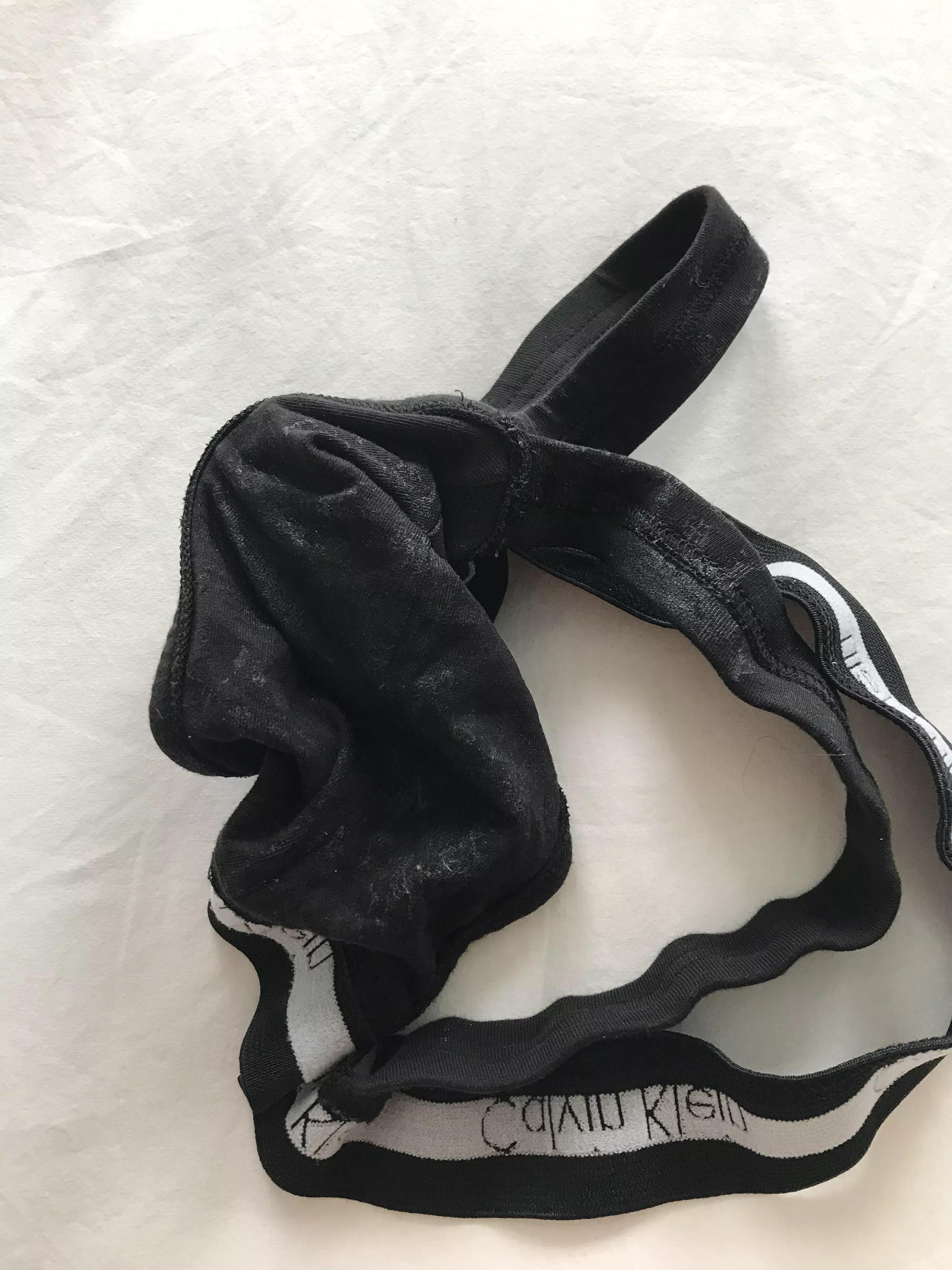 Soaked in sweat and cum 🥵💦