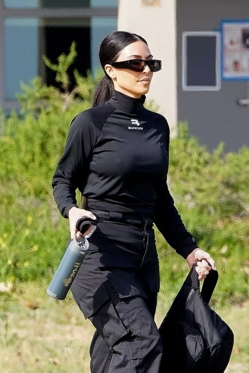 Soccer mom Soccer mom