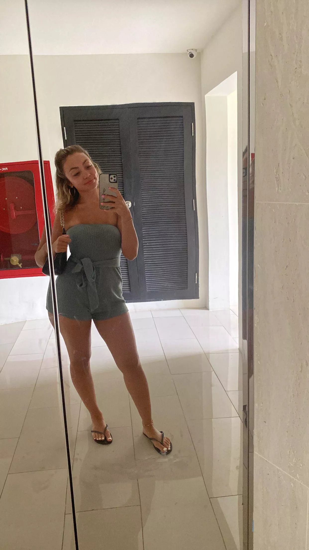 Solo tripping😌🌺