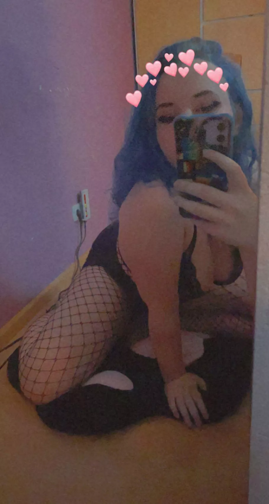 Someone asked for a Gamer girl in fishnets? Here I am! 😌💕