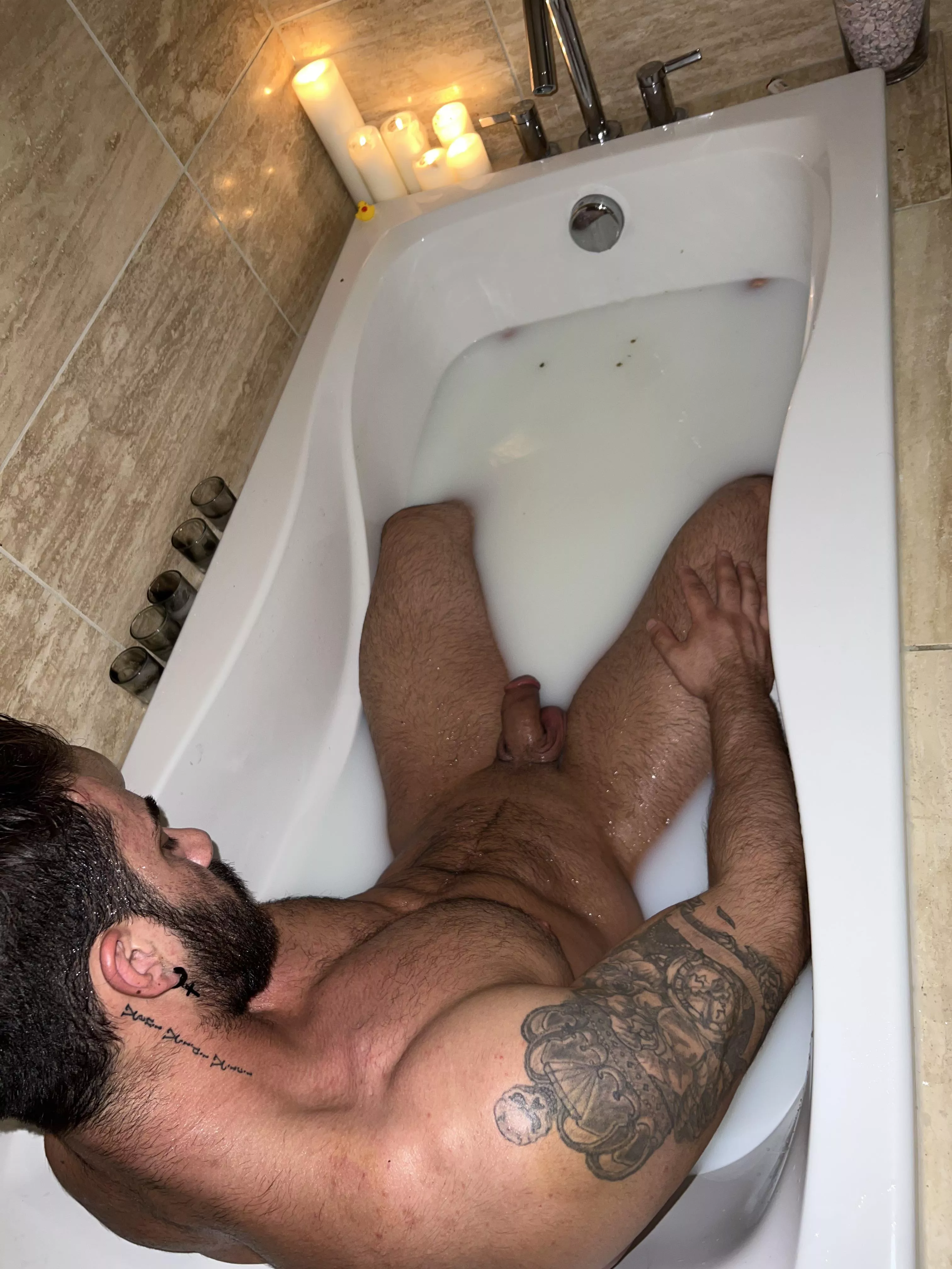 Someone make me hard Someone make me hard