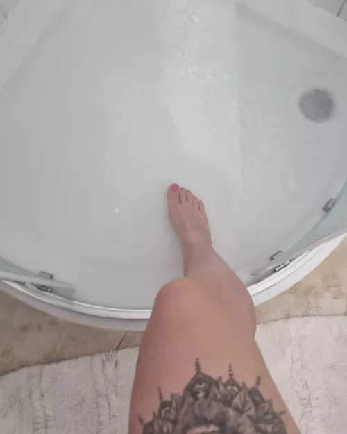 Something about a hotel shower just hits different