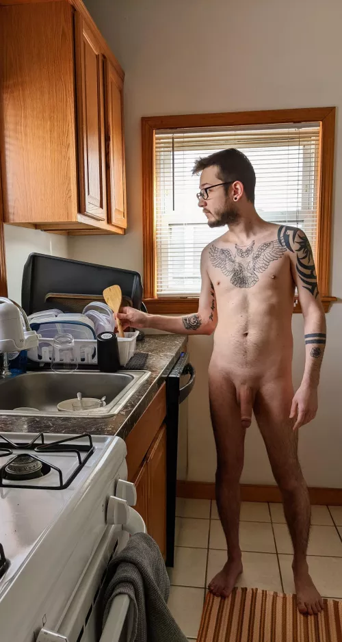 Sometimes I like to let my neighbors and whomever else watch me clean my house 😬😅