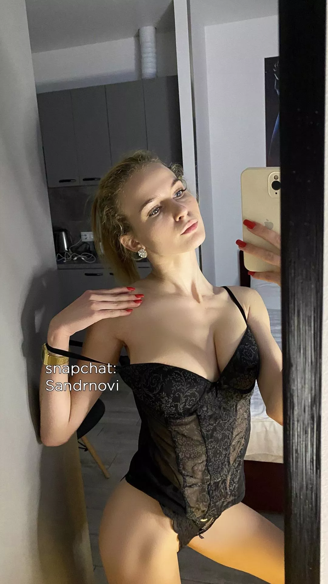 Sometimes I’m pretty. Or at least I feel pretty. [F]19