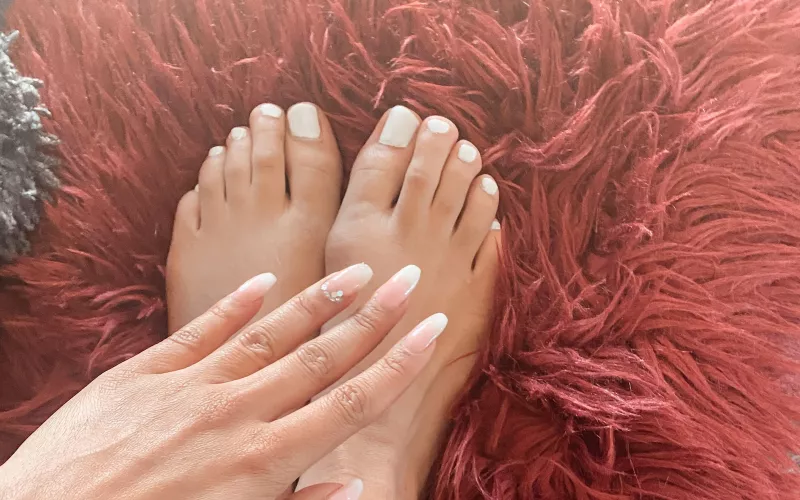 Sooo fresh! Now lick my little feet