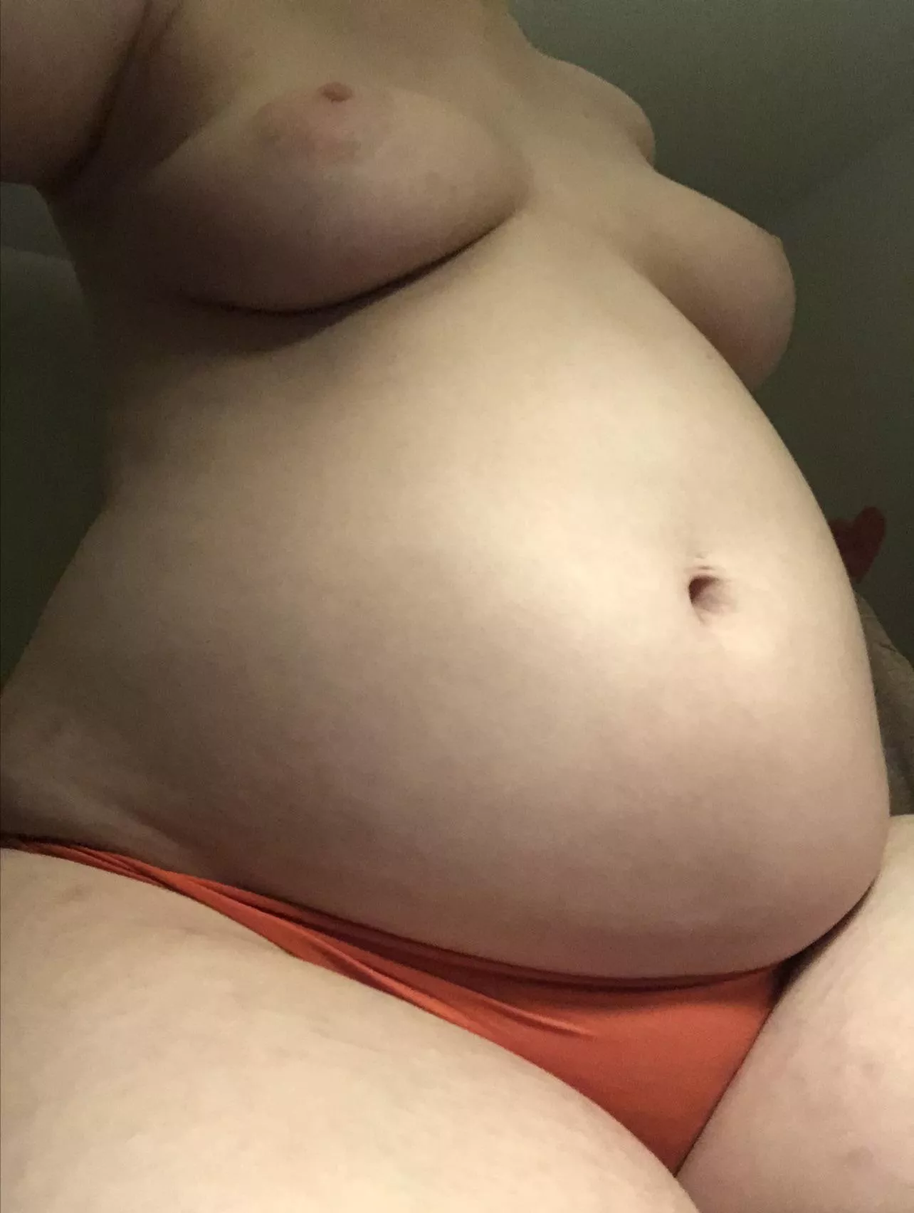 Soooo stuffed. But I know I can still fit something else inside me… 😏🍆