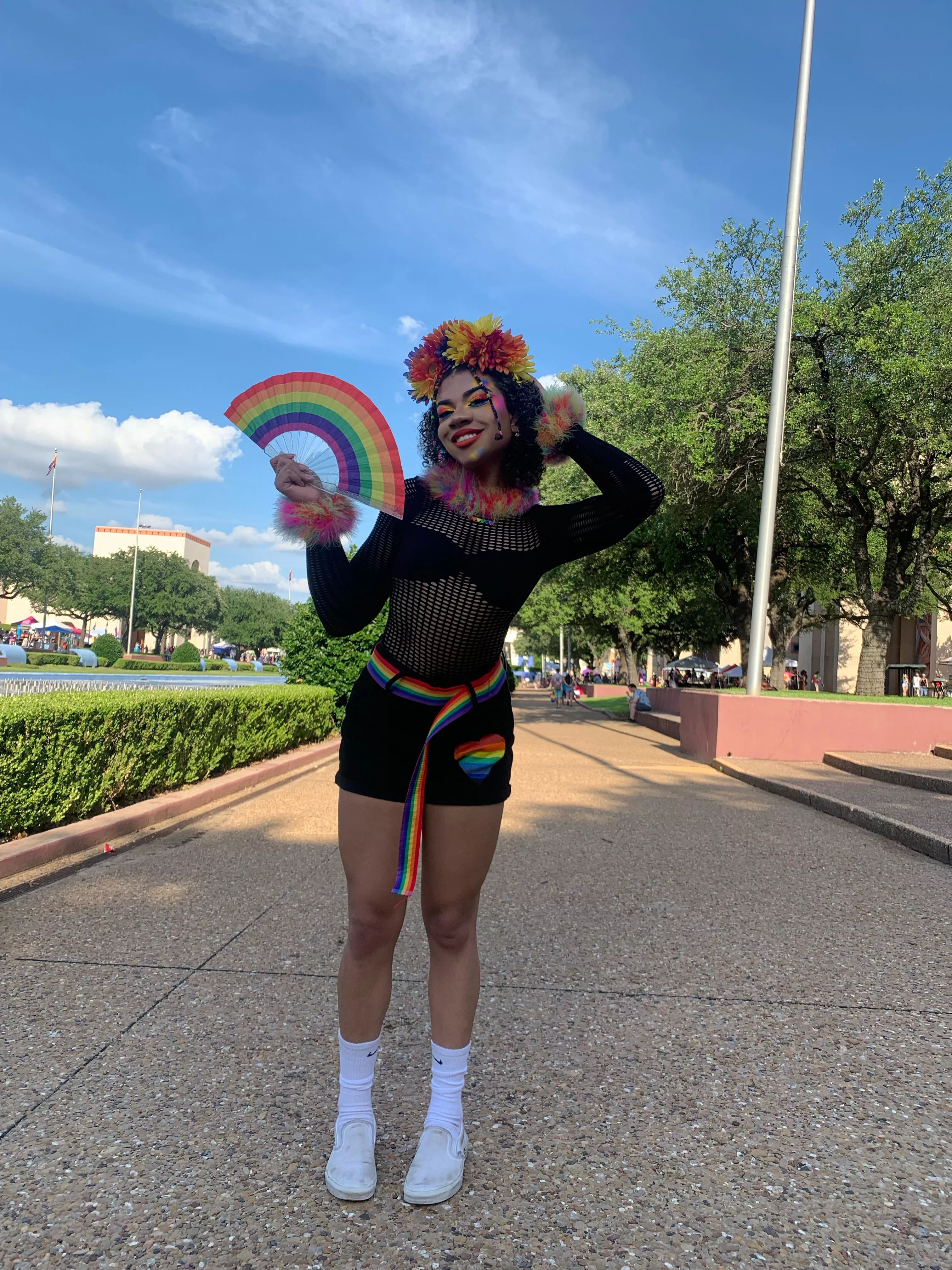 SOOOOO GAY 🏳️‍🌈❤️