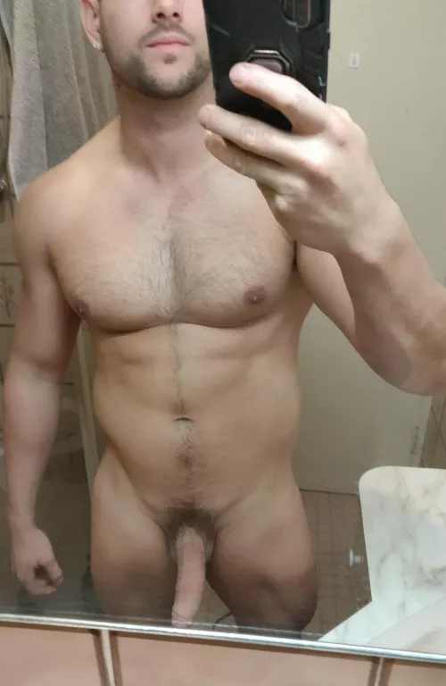 Sore after gym and am in need of a rub down, any takers??