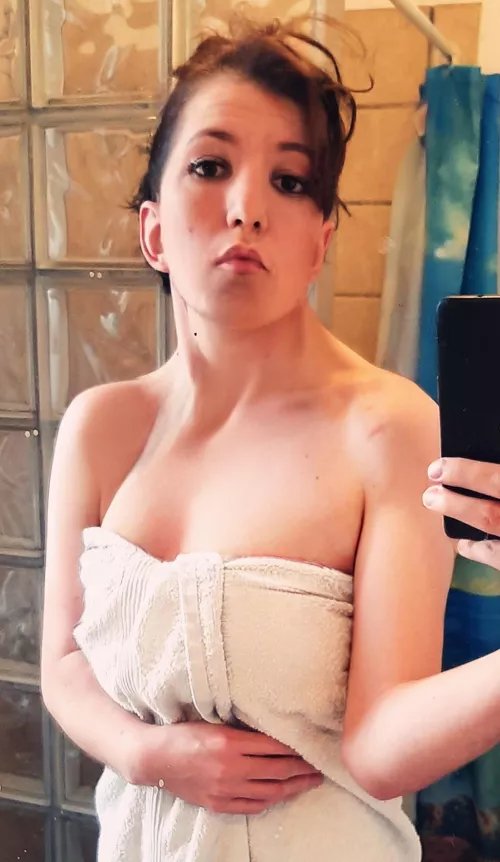 Sorry for the filter, lighting is terrible 😅