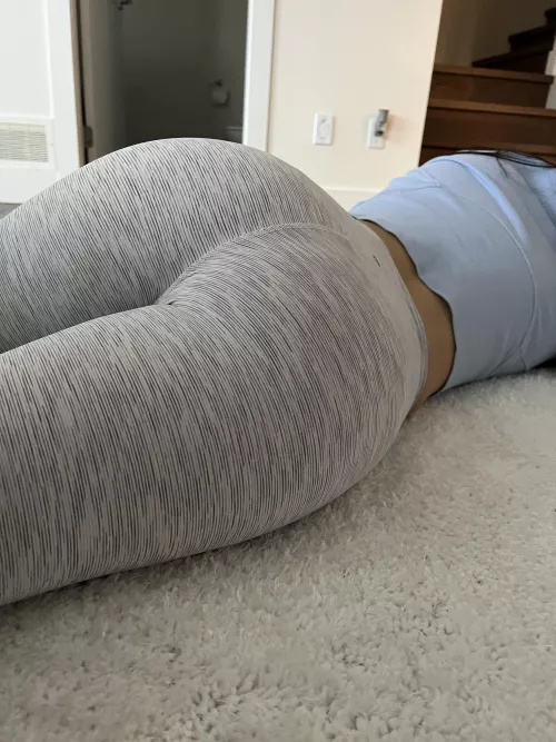 Spank it daddy ✋🏻😍