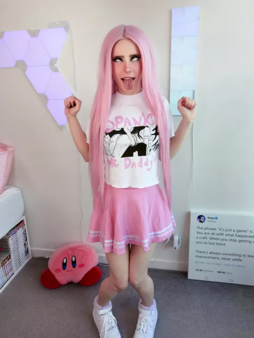 spank me daddy 🤤🍑 UwU