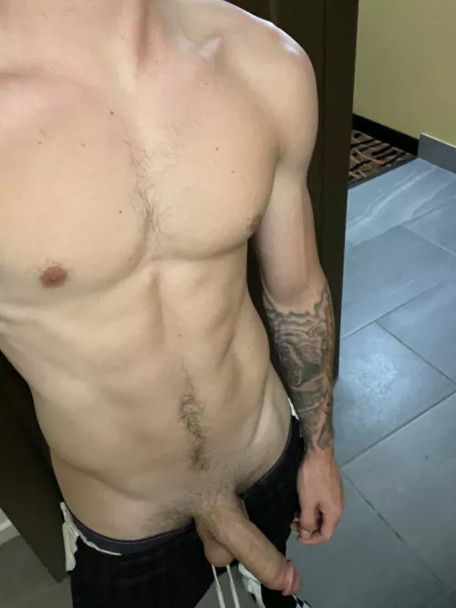 Start sucking and watch me grow 😜