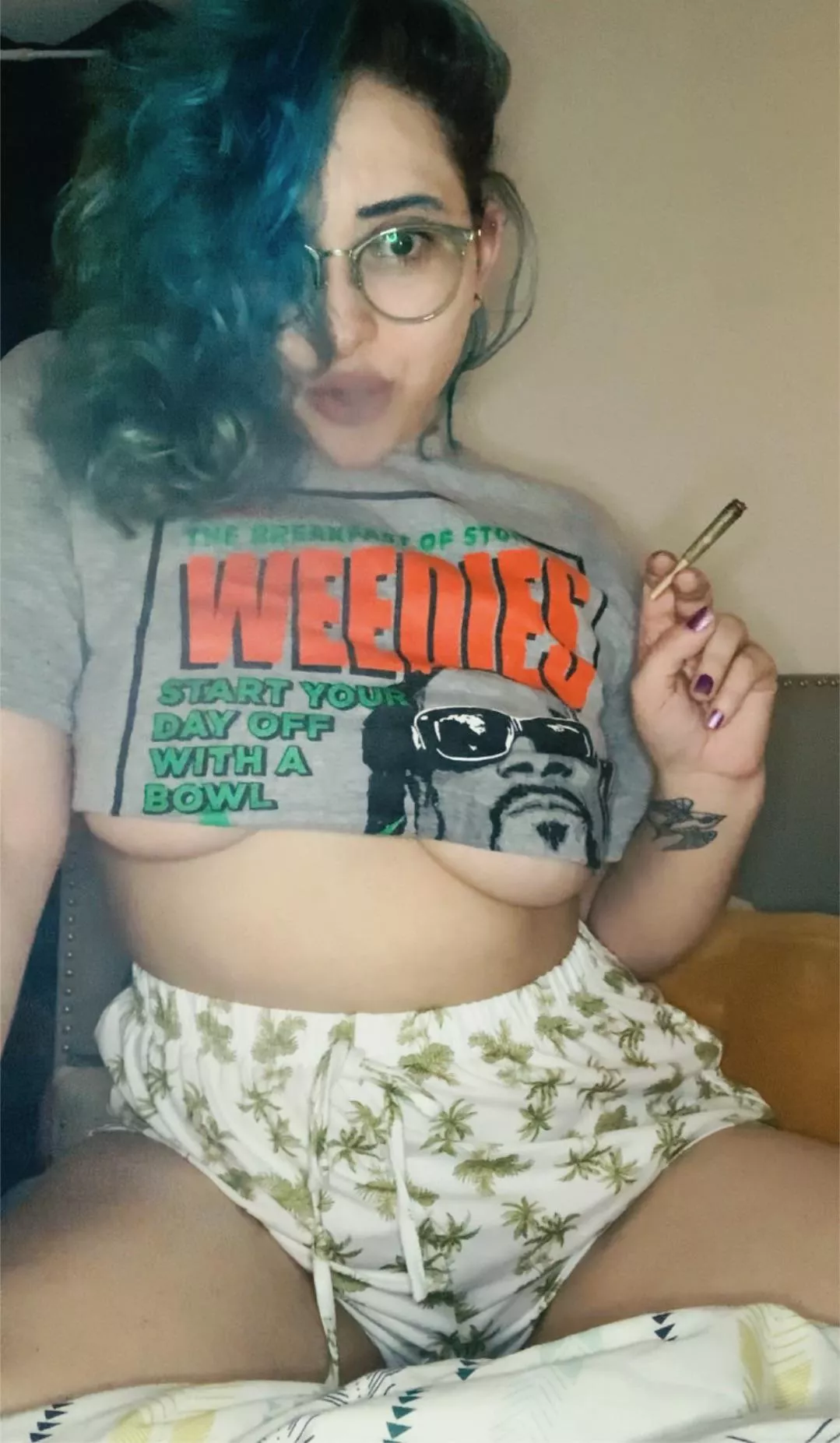 Start your day off with a bowl of this 😜🍃🍒 [by Cosplaying Cryptid]