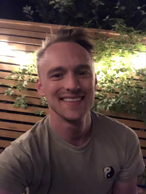 Stay positive, a better world is possible ❤️🕊