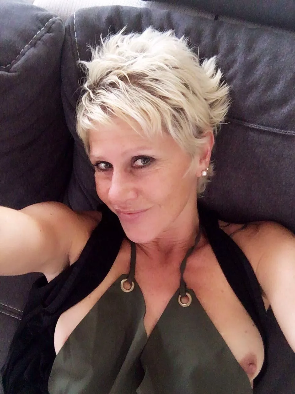 still hot enough to post here? ππ₯ (f52) still hot enough to post here? ππ₯ (f52)