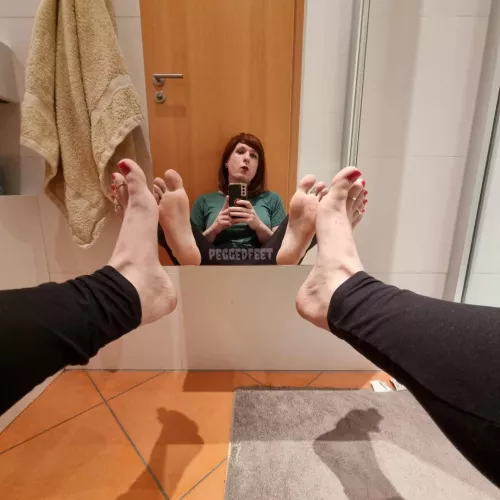 Still sick with C-virus please have a fun time for me 🥰