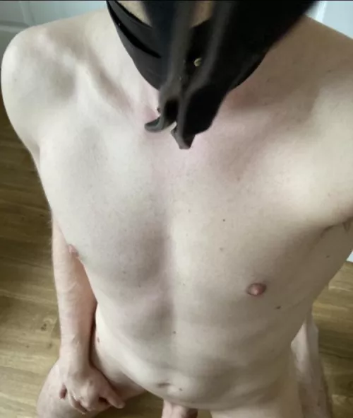 Still Single and Domme-less 🥺