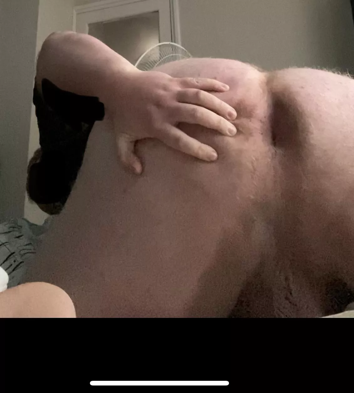 Still waiting for my first dick to open me up🥺