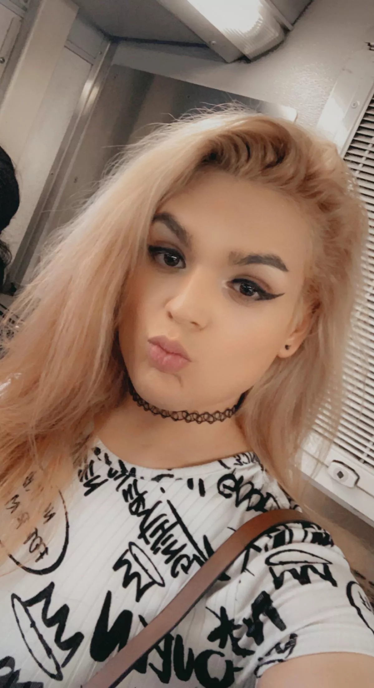 Straightened my hair today 👱🏼‍♀️