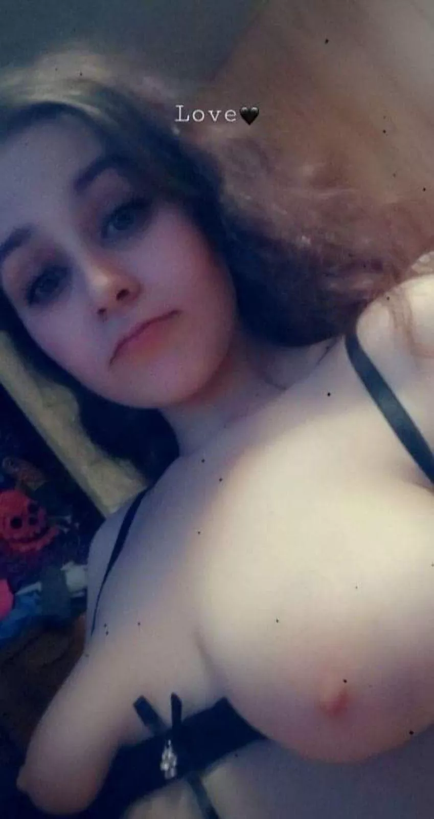 Stretch her inbox out. She wants help getting exposed. I’m sure her man wouldn’t like this, but what he doesn’t know.. k1k - jamieloves135