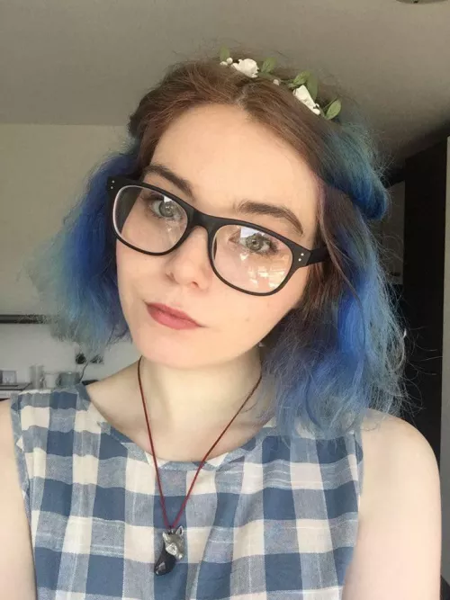 Stroke your big cock to me and show me (kik in bio)