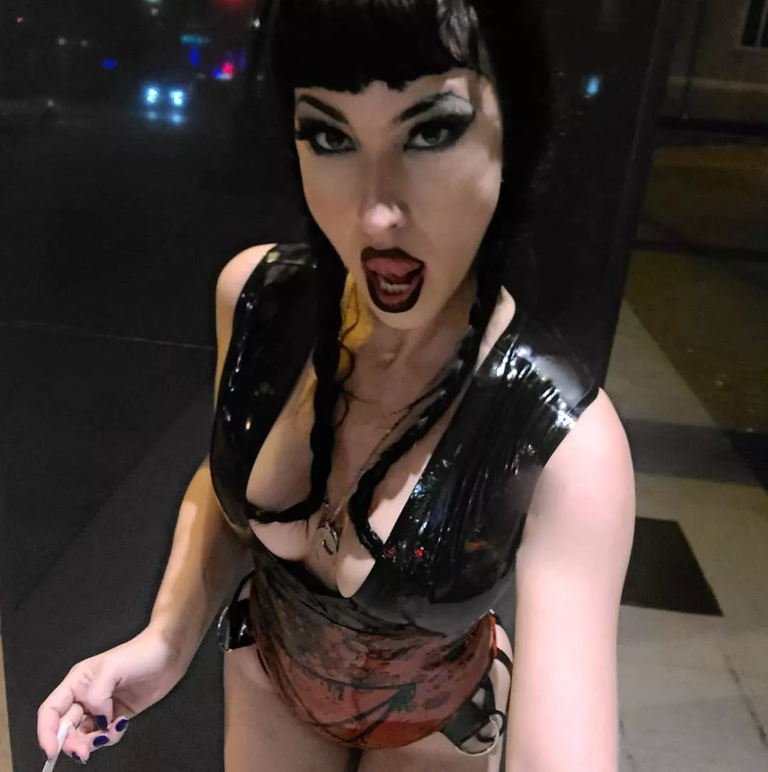 Submit To your Sadistic Succubus π€ββπ₯ Submit To your Sadistic Succubus π€ββπ₯