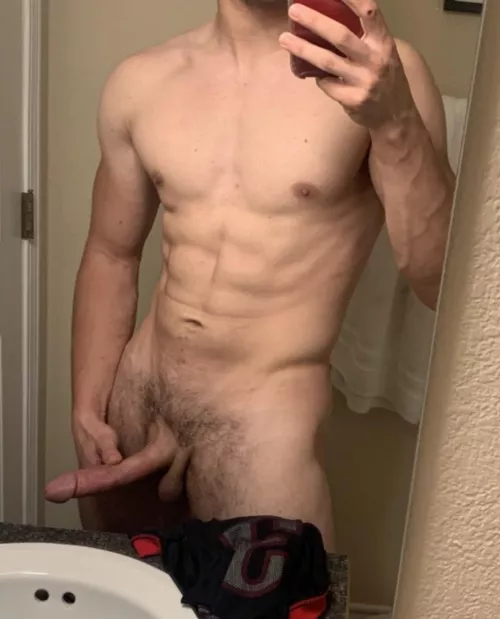 Suck it fuck it cum on it 😘