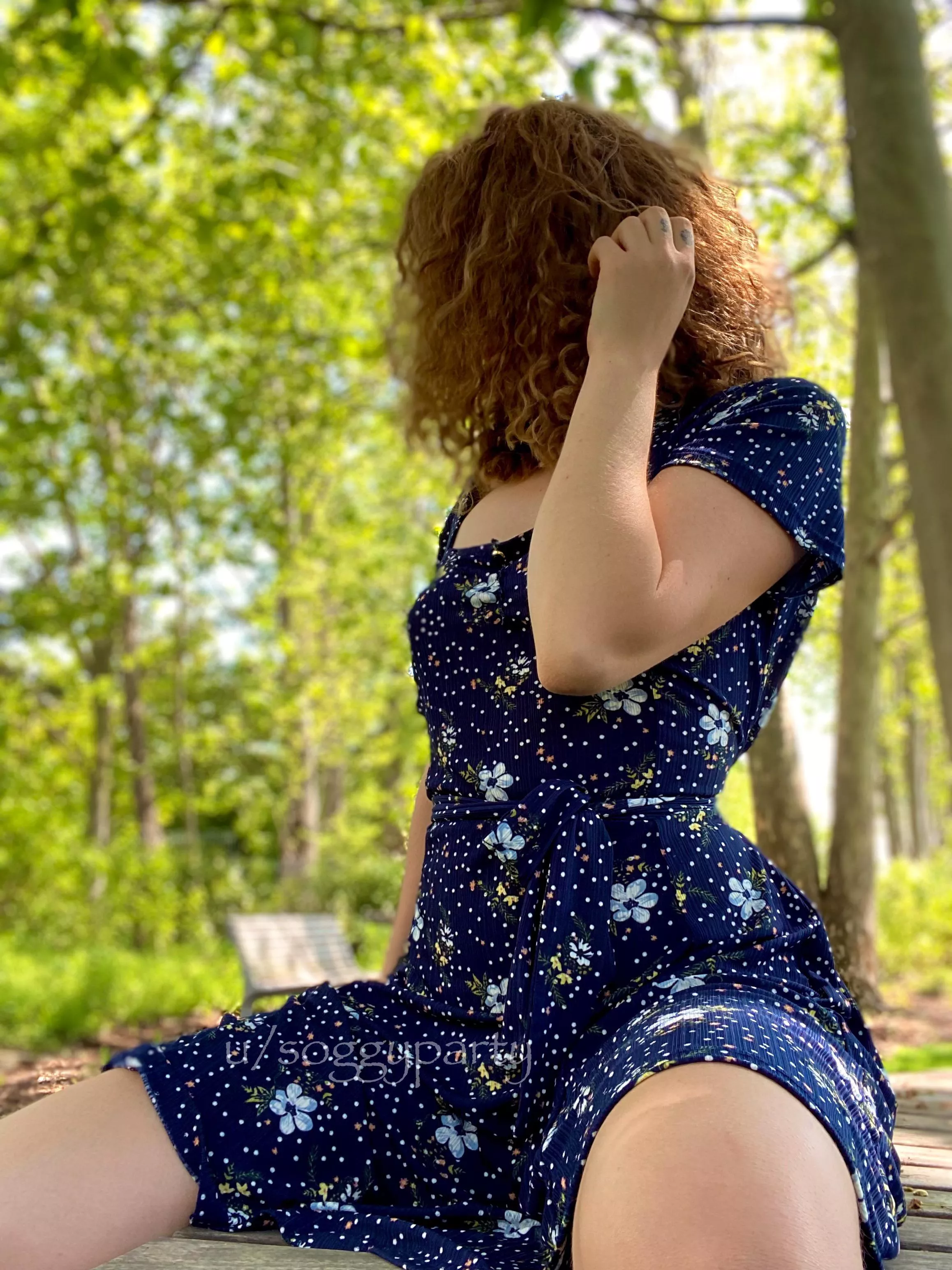 Summer date (with myself) in the park [f]