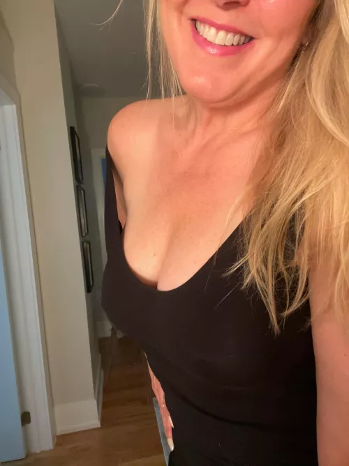 Summer dresses don’t need a bra…