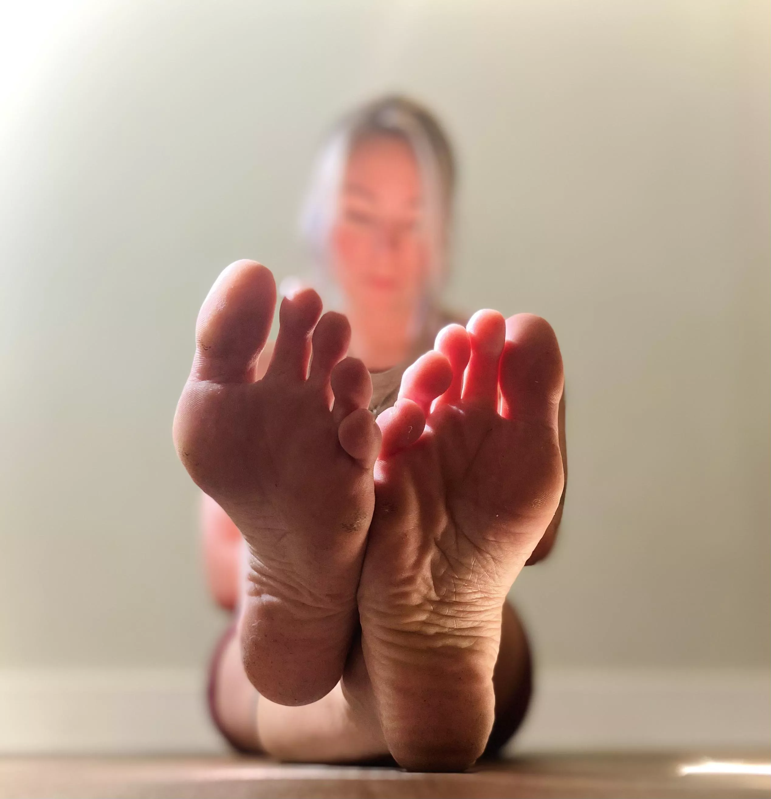 Sun rays N’ feet ;)