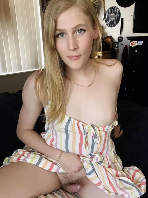 Sundress season babyyy 😎