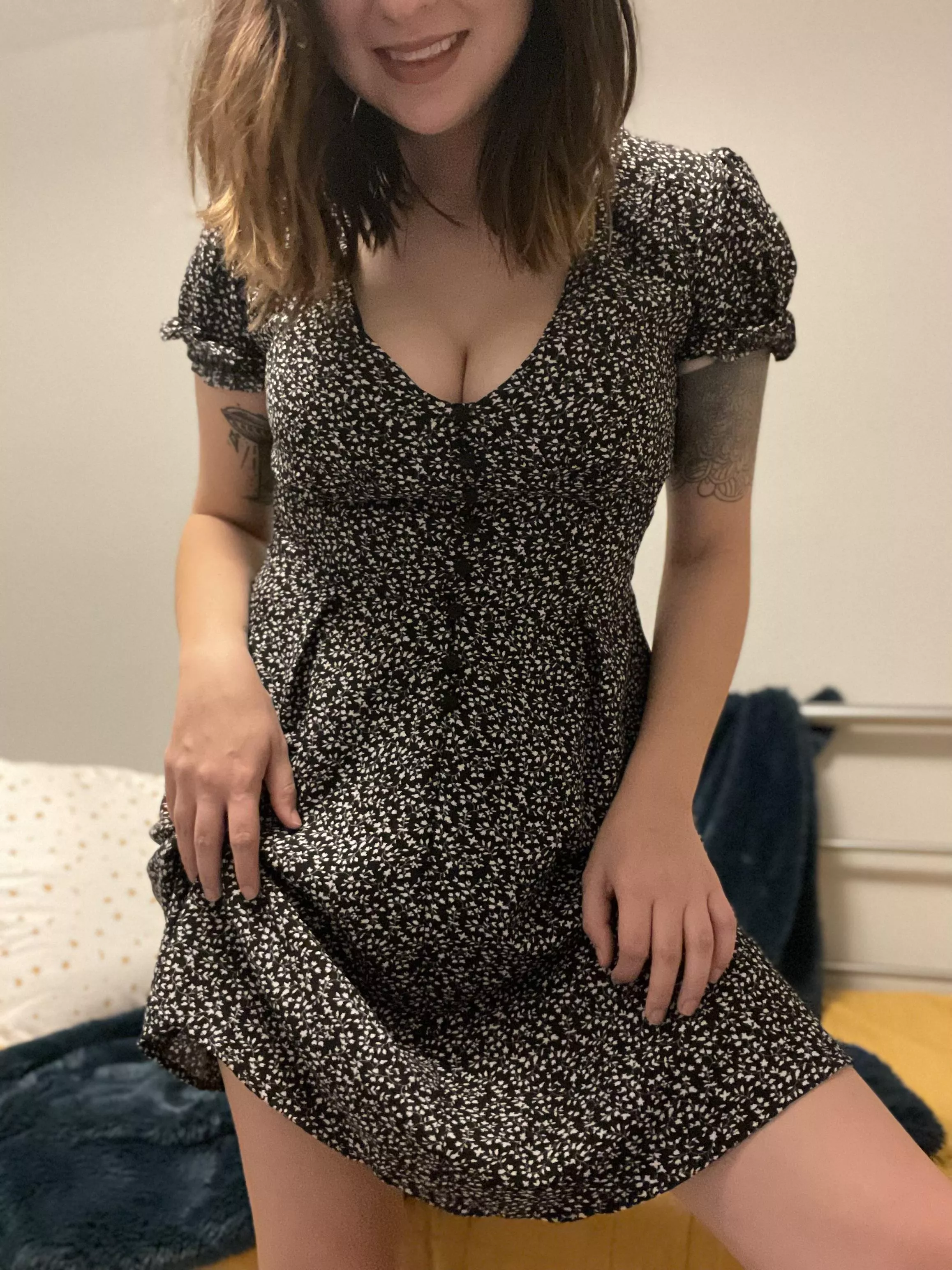 Sundress season is almost here! [F] you, winter 🌸