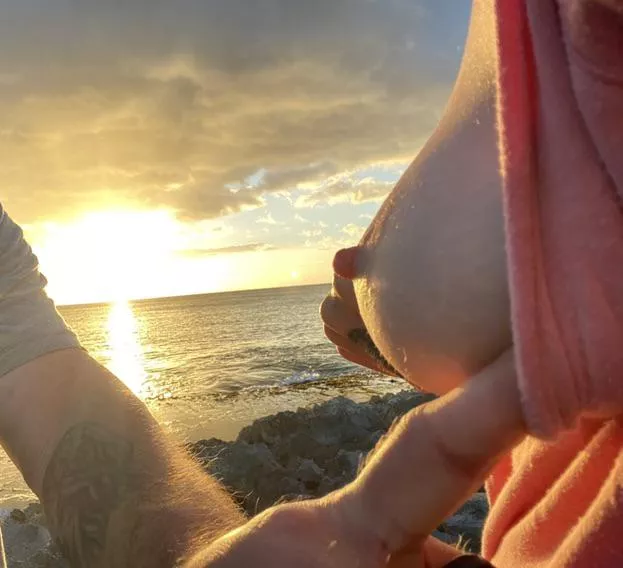 Sunset nipple