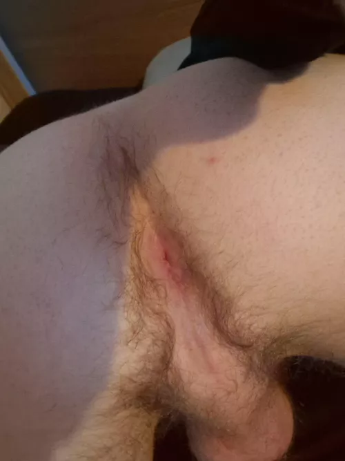 super tight, needs a good stretching. Don't you think?