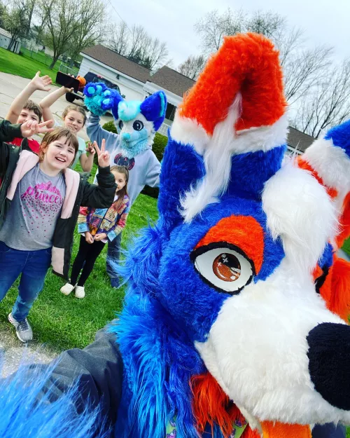 Surprising The Local Kids! 🥰🧡💙