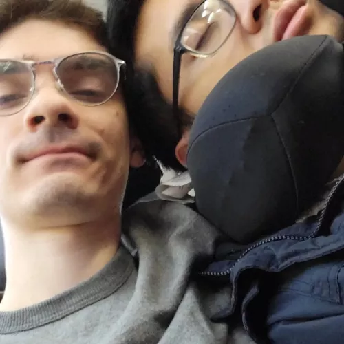 switched flights just to be his headrest 😁